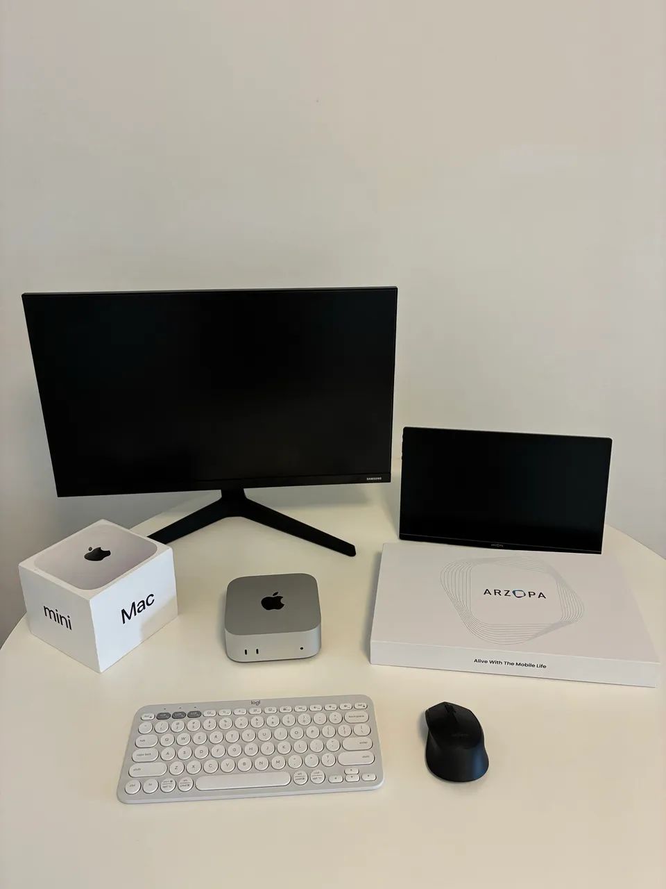 Mac Mini M4 + Kit 