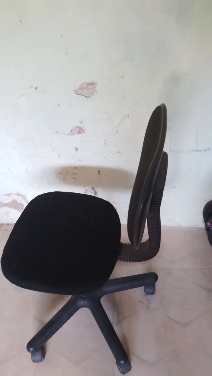Cadeira girando sobe e desce entrega grátis  - Foto 2