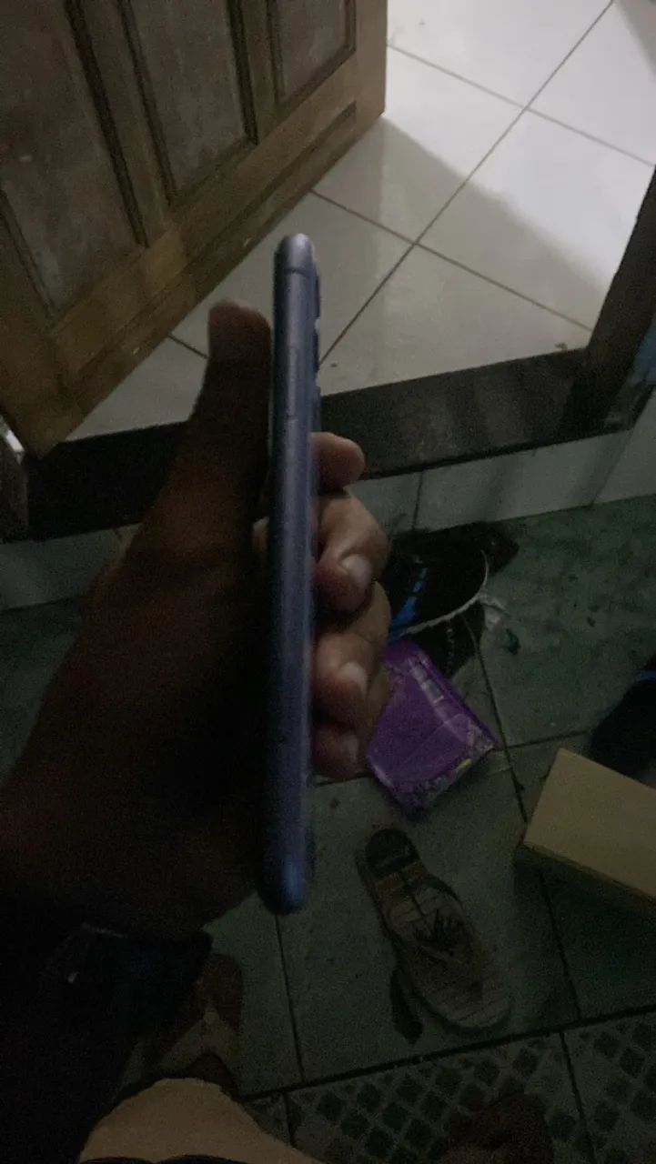 iPhone novinho  - Foto 3