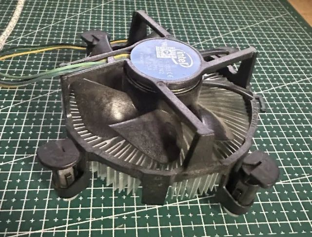 Processador Intel i3 - 7100 com cooler original -Troco - Foto 3