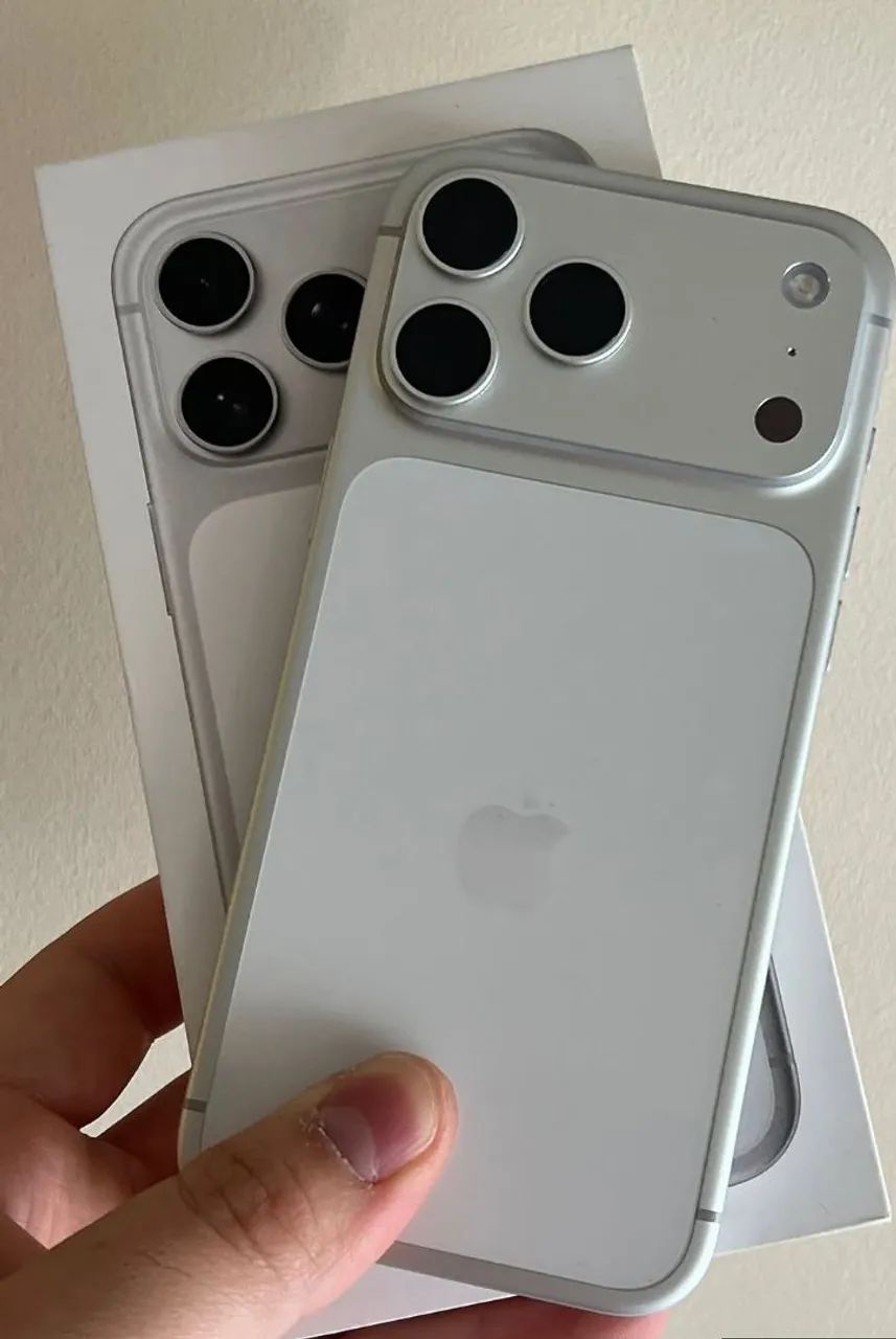 iPhone 17 Pro Max Lacrado  - Foto 2