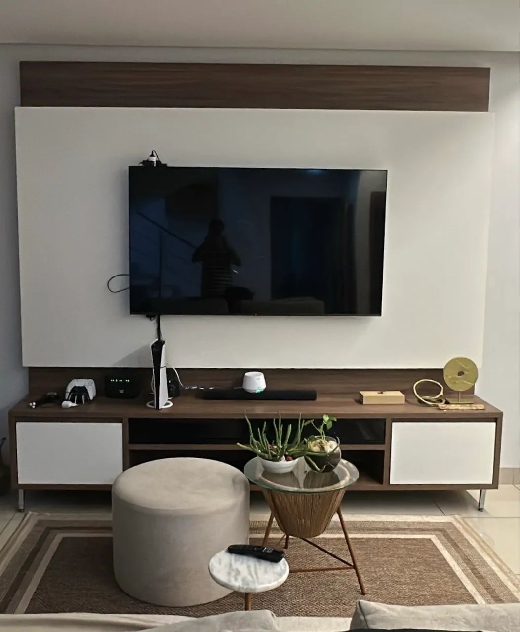 Painel para TV com rack