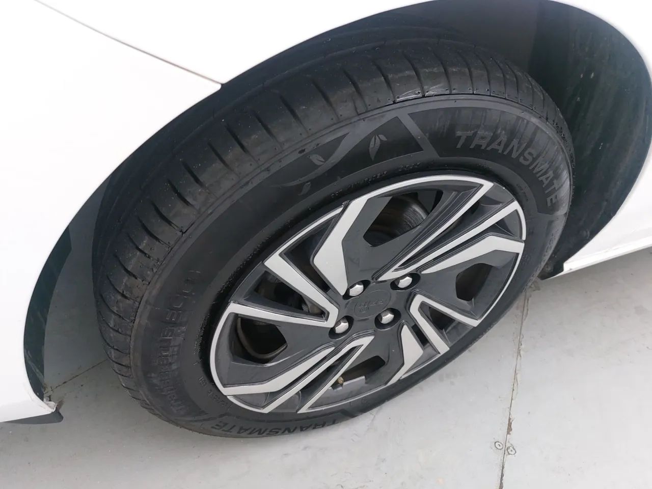 Chevrolet Onix Plus LT 1.0 12V Flex Mec. 4P, foto 12 de 18