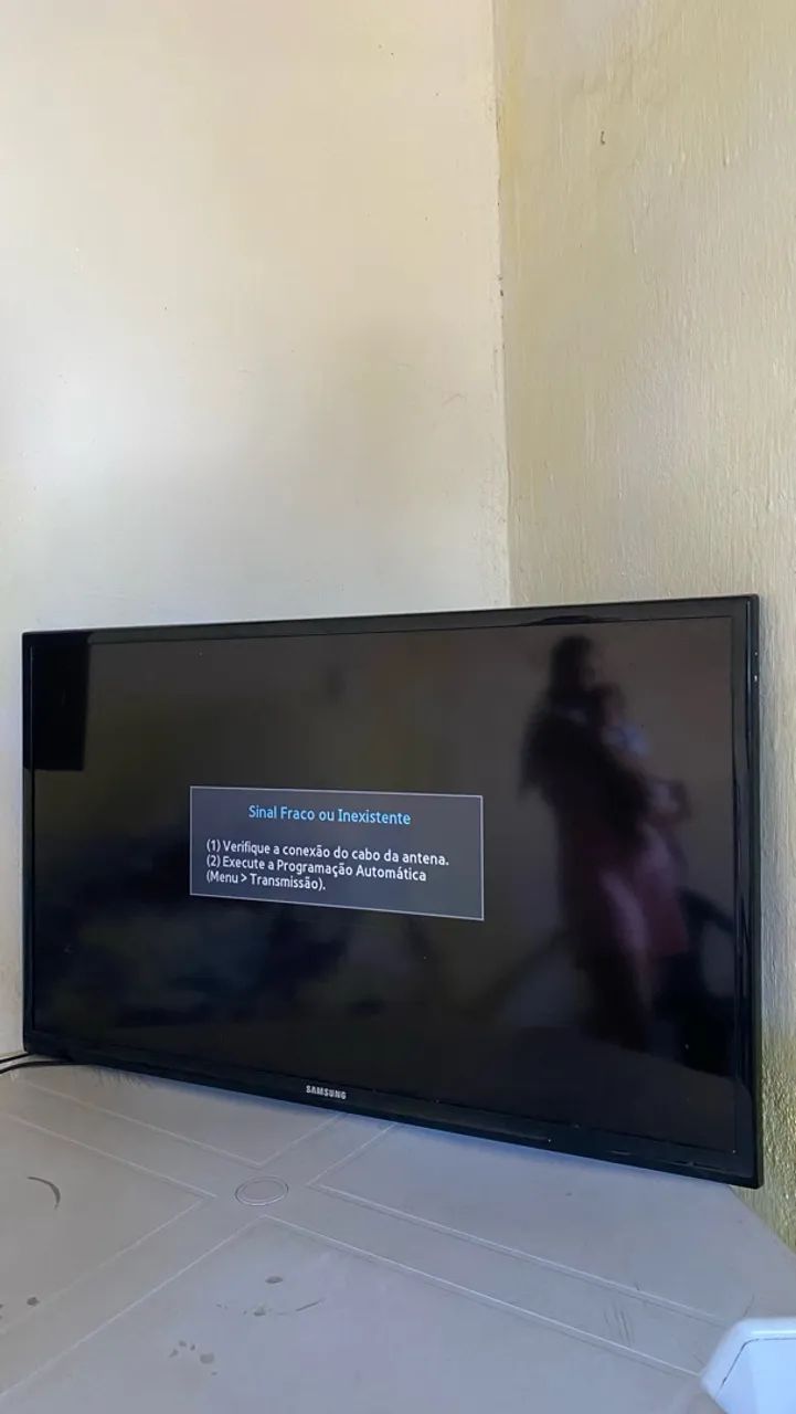 TV Samsung 32? , com marca de uso funcionando perfeitamente.  - Foto 2