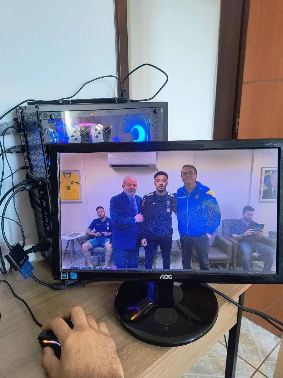 Monitor 19" funcionando - ideal para uso básico - Foto 5