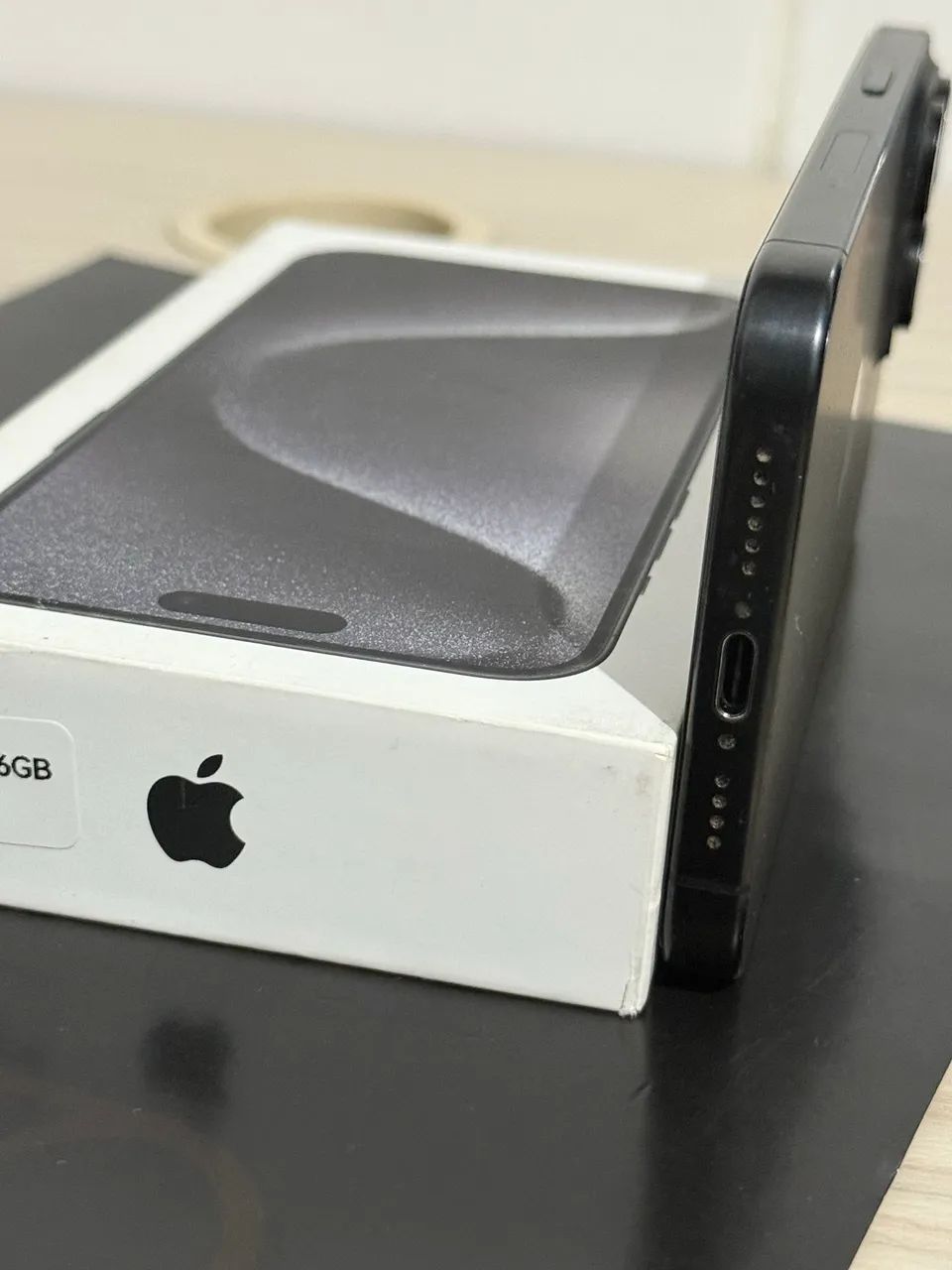 Excelente Iphone 15 Pro Max todo original - Foto 4