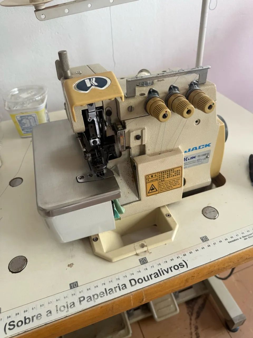 Overloque industrial 3 fios Jack
