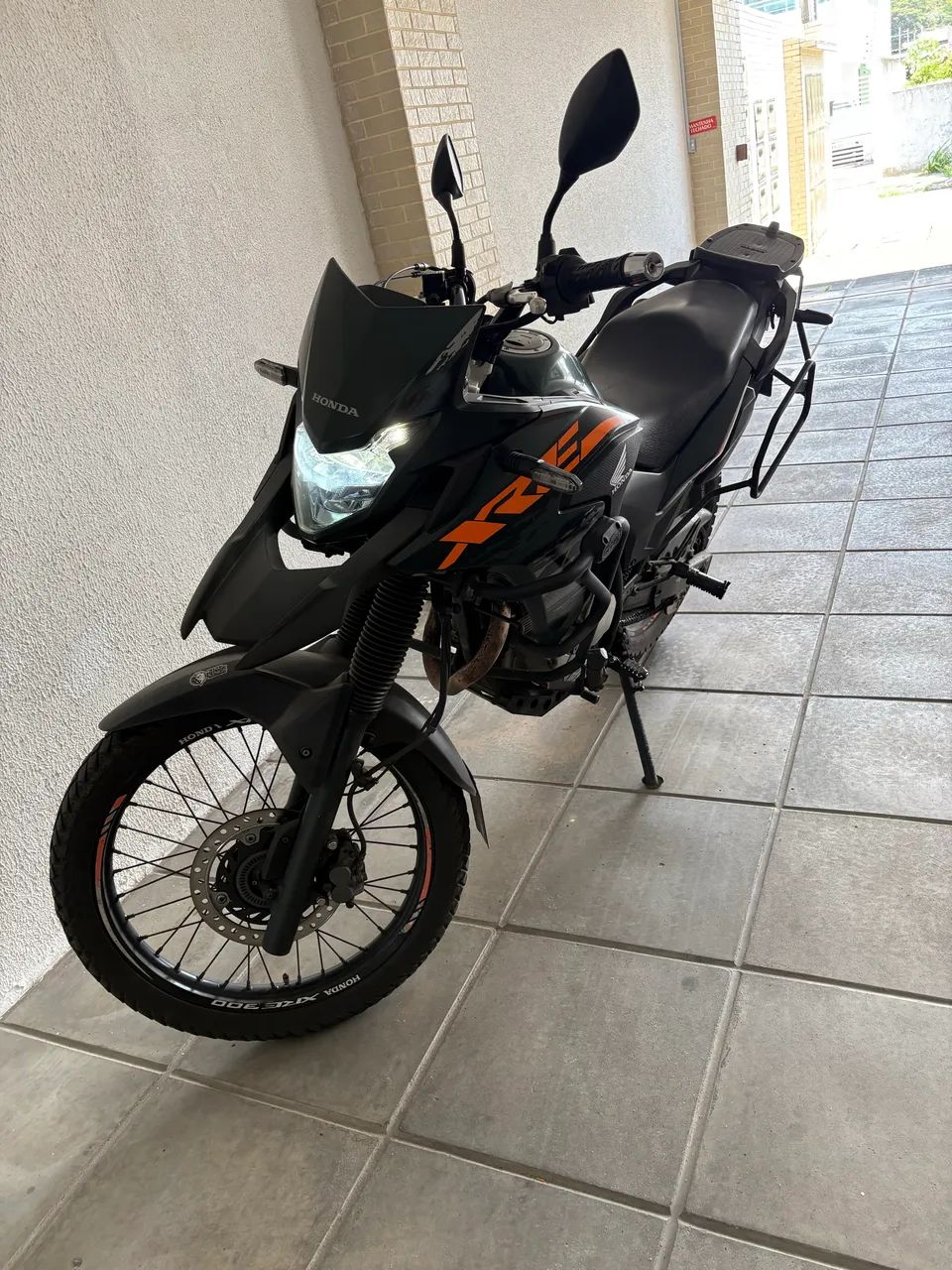 XRE 300 ADVENTURE  - Foto 4