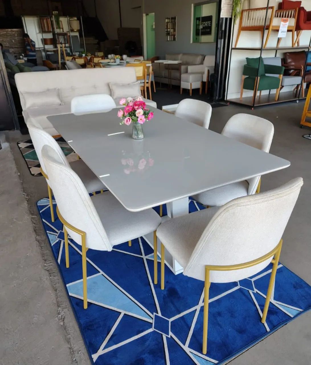 Mesa completa com 6 cadeiras - Foto 3
