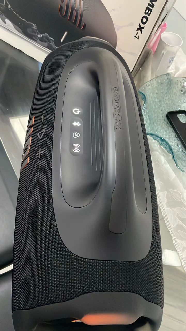 JBl Boombox 4, 3 meses de uso  - Foto 3