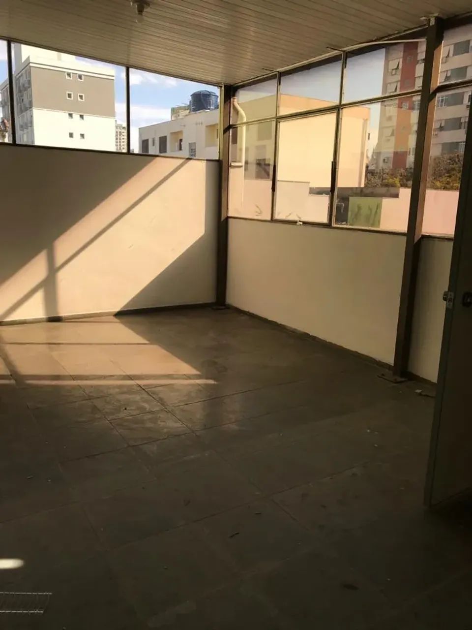 Prédio Comercial - Foto 2
