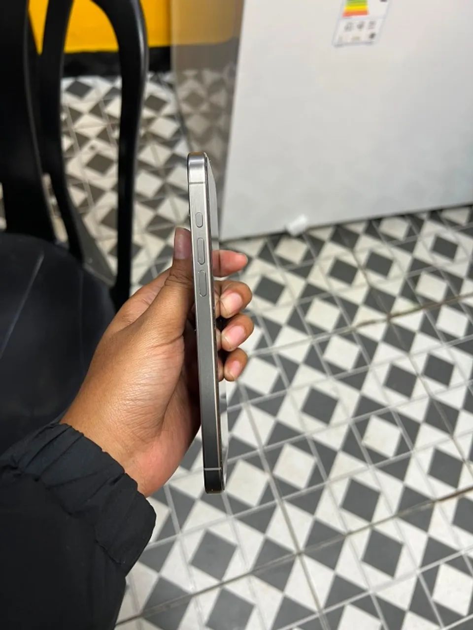 iphone 15 pro max - Foto 2