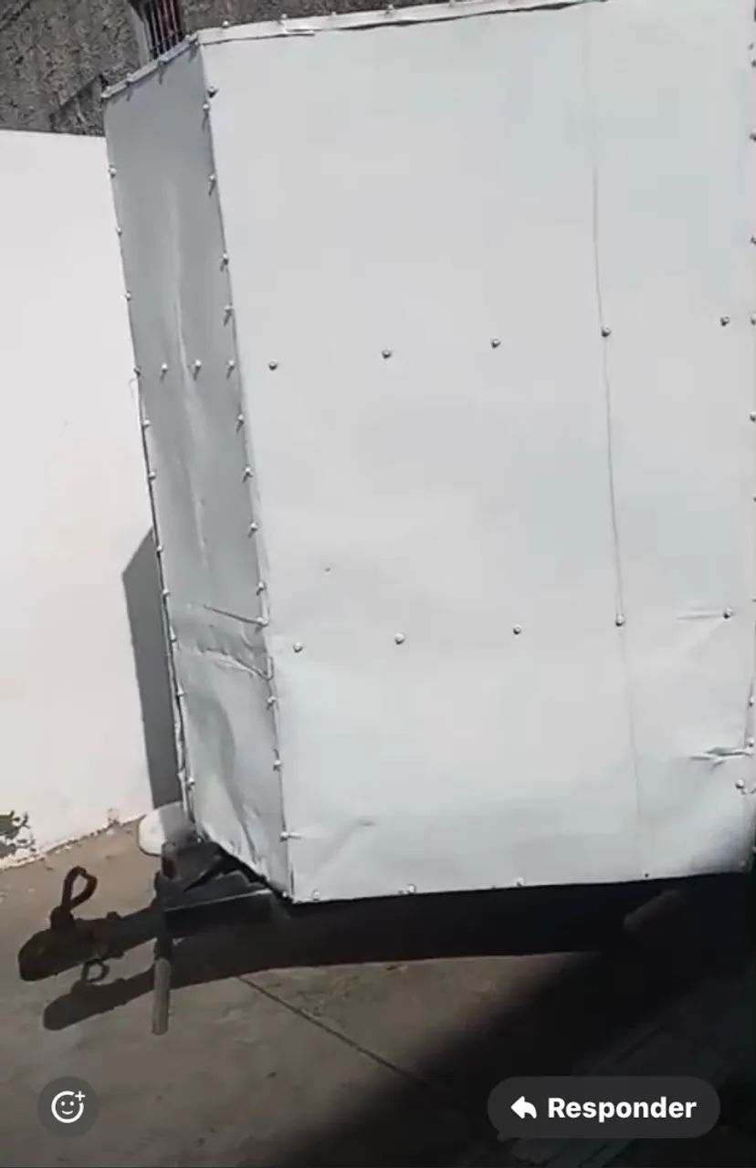 Vendo Trailer para Lanches com Freezer - Cachorro-Quente e Hambúrguer ?  - Foto 3
