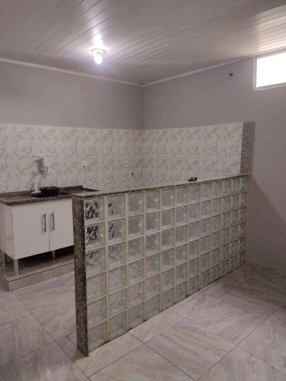 Alugo kitnet.   - Foto 2