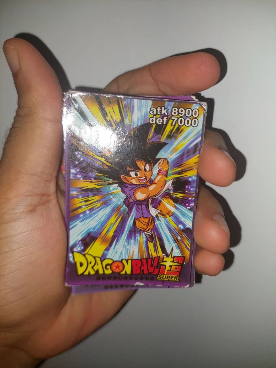 Vende-se 54 cartas do Dragon ball z - Foto 2