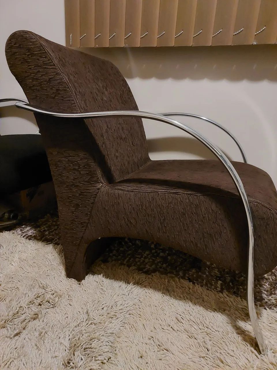 Poltronas com braço Inox nova avenda  preço 300 a unidade.  - Foto 3