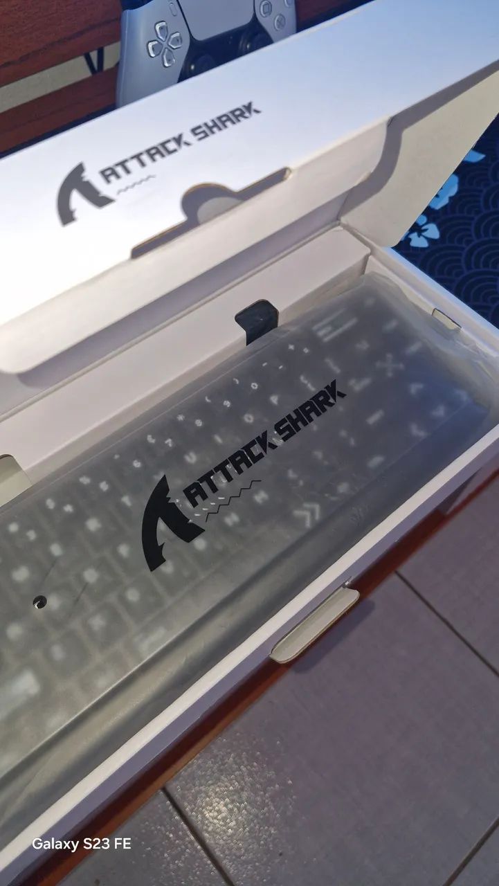 Teclado Gamer ATTACK SHARK R68 HE 8000Hz em Fibra de Carbono com Gatilho Rápido - Foto 2