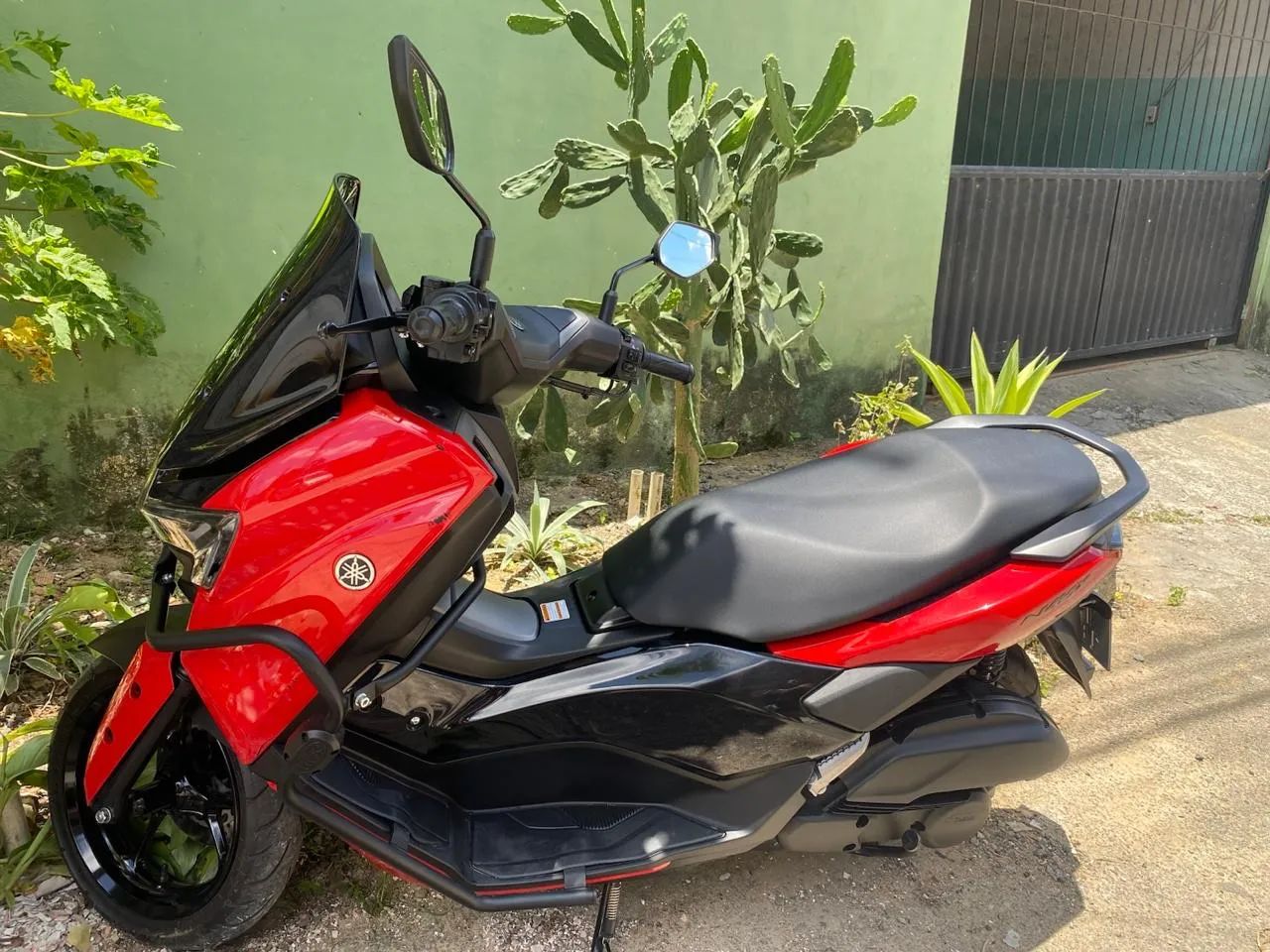 Nmax 2025