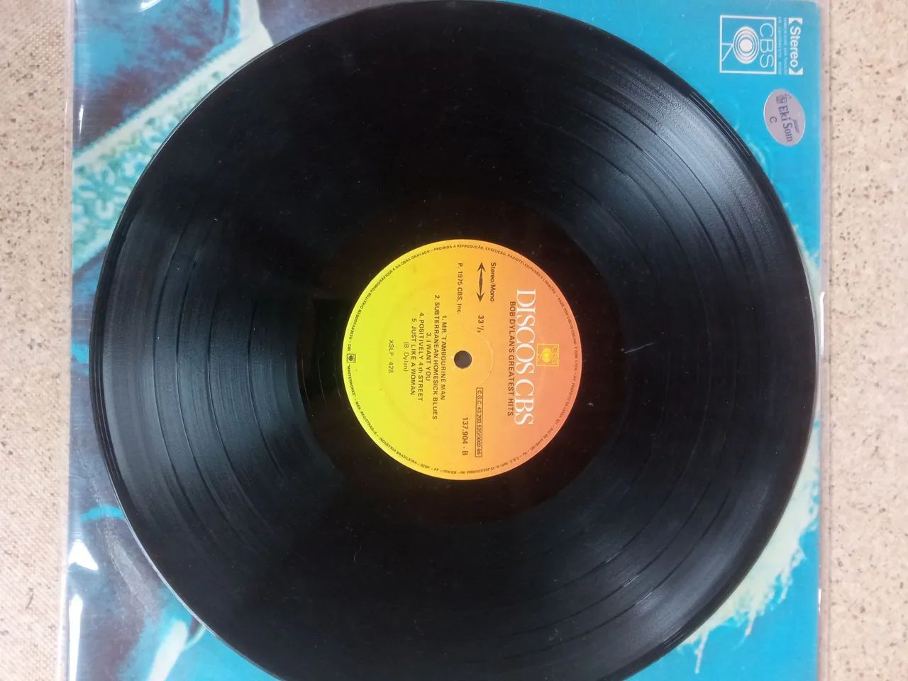 Vendo disco de vinil, Bob Dylan, great hits, em ótimo estado de conservação. - Foto 5