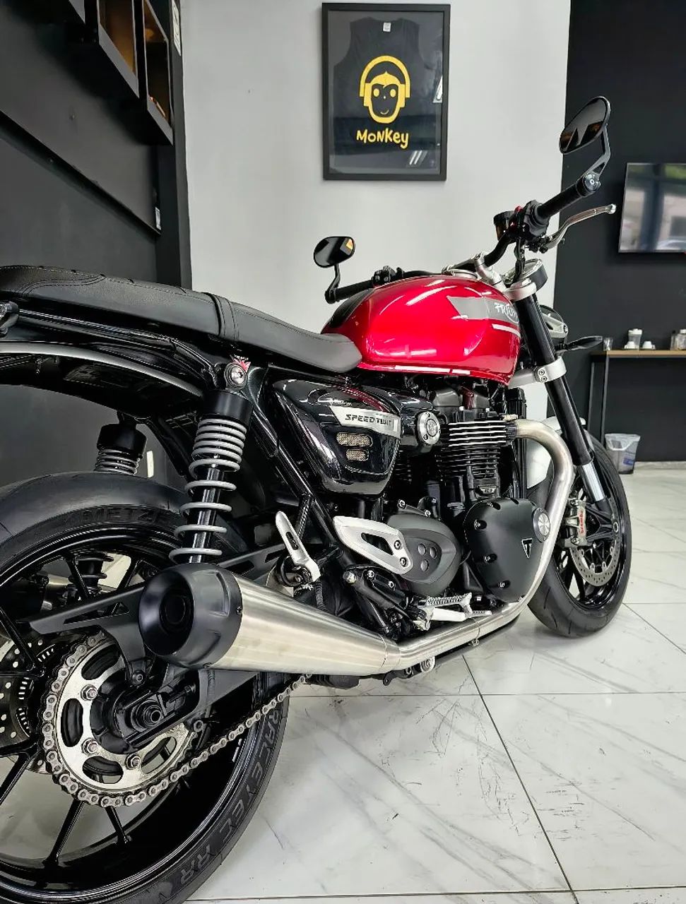 Triumph Speed Twin 1200 - Foto 4