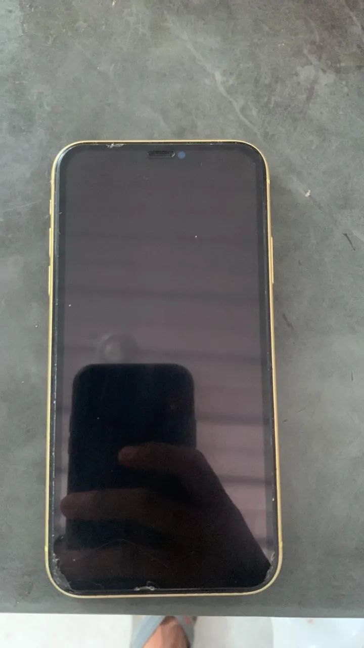 iPhone 11 64 gb sem face id - Celulares e Smartphones - Poço