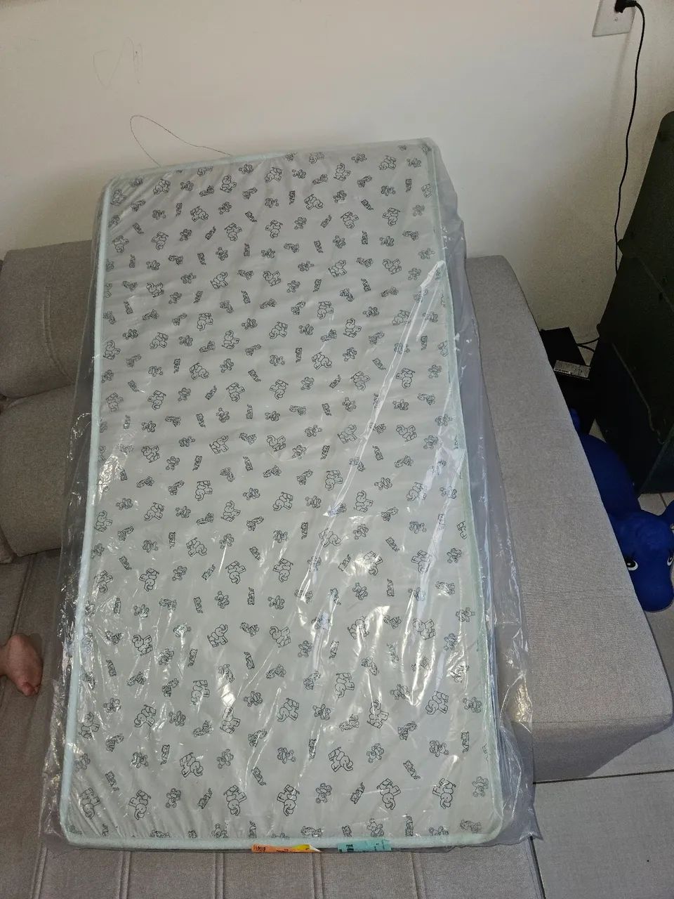 Vende-se colchão para berço americano  - Foto 3