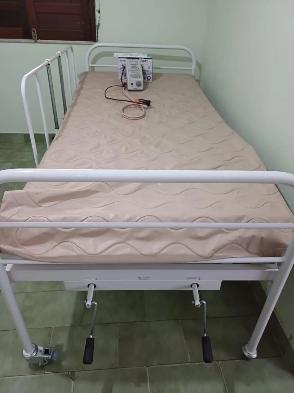 Cama hospitalar  - Foto 2