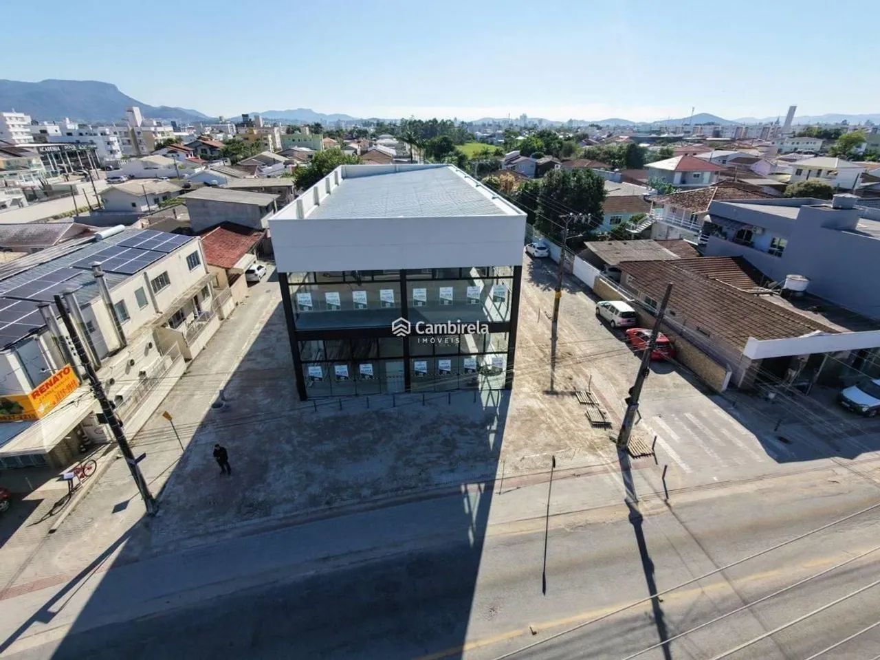 Loja Nova com aproximadamente 350,00M², na rua geral do Aririu - Foto 3