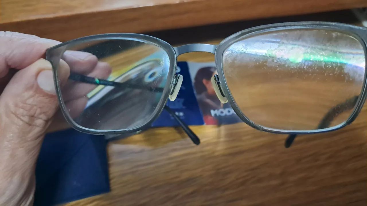 Armacao de oculos masculino marca Modo em dinheiro  - Foto 2
