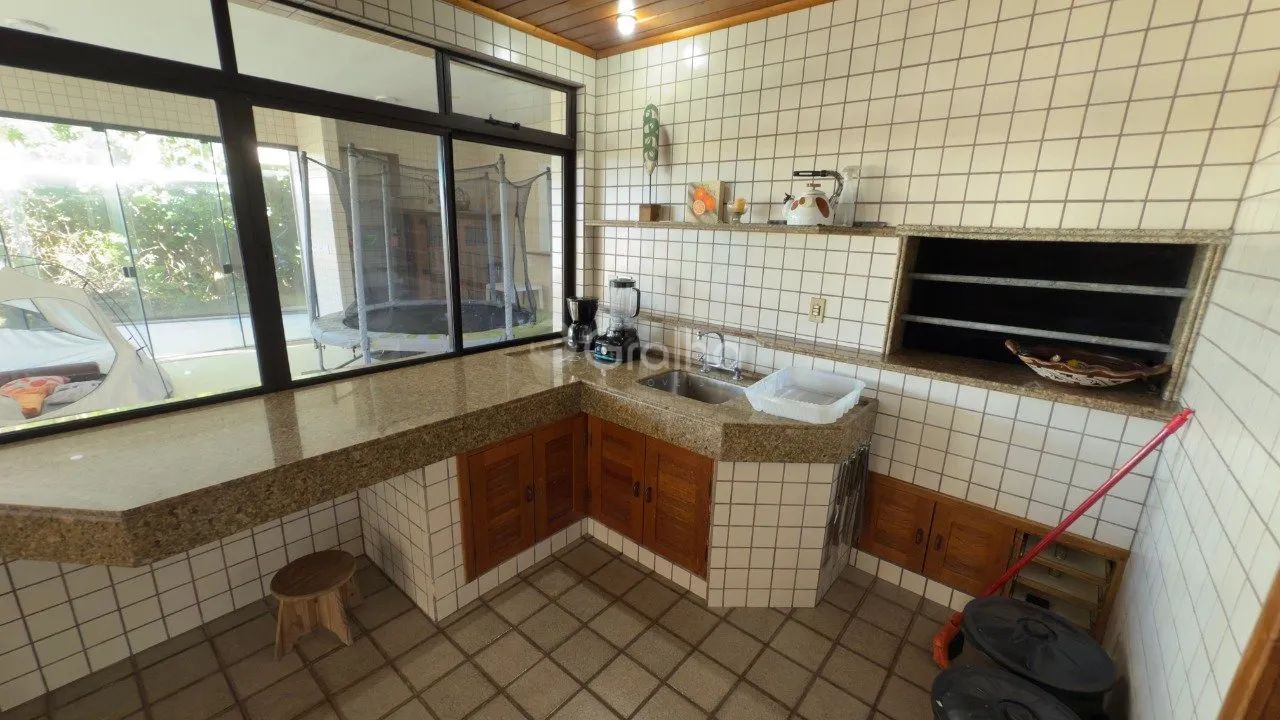 Casa de 800m² com 6 suítes no Morro das Pedras - Foto 4