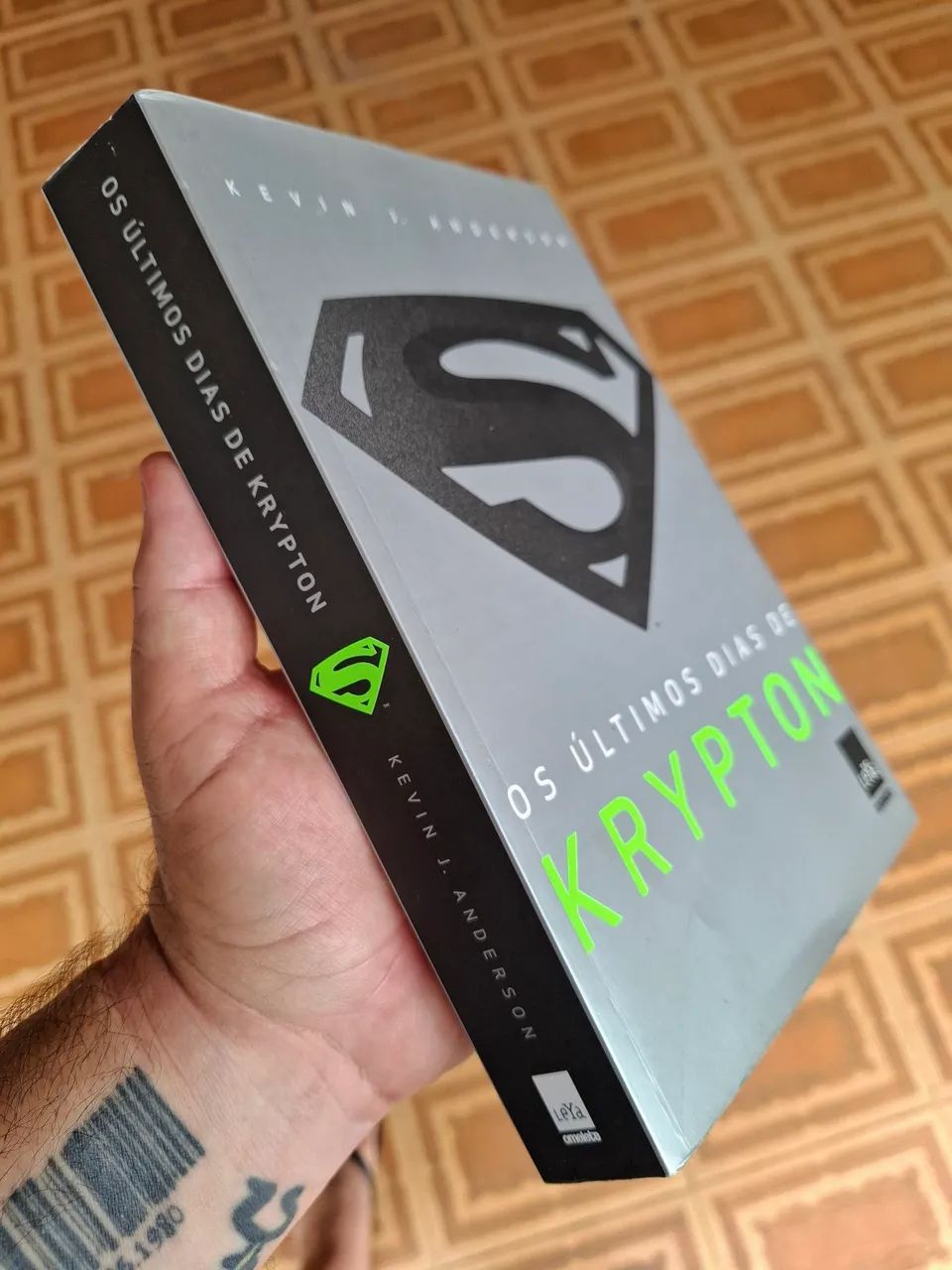 Livro Os Últimos Dias de Krypton  - Foto 2