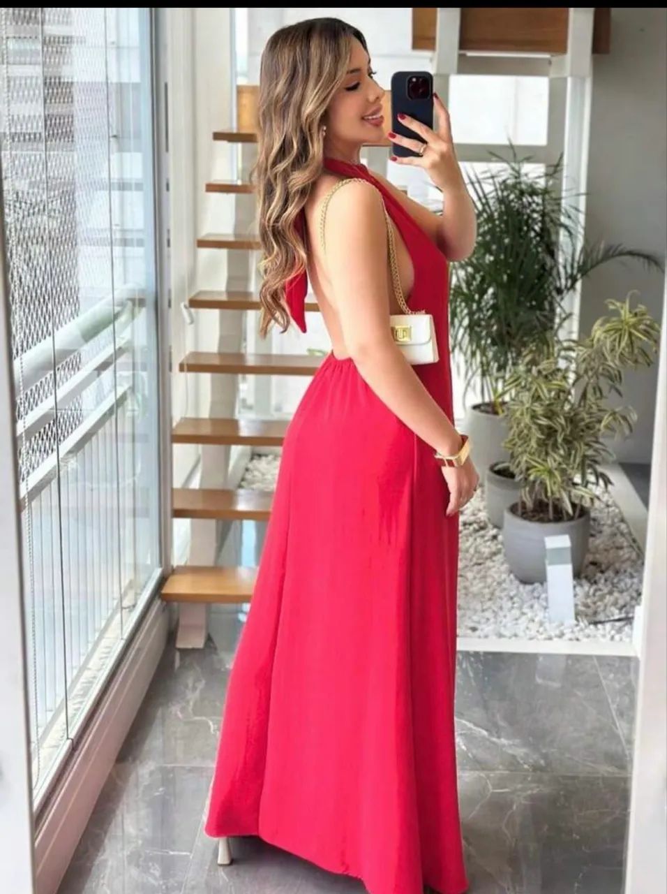 Vestido semi novo  - Foto 2