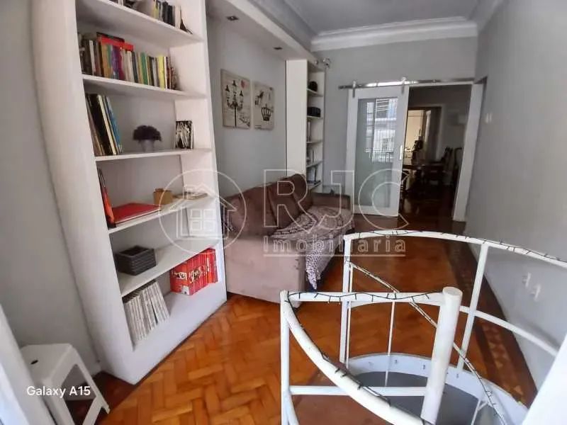 Imóvel para venda possui 109 metros quadrados com 2 quartos em Tijuca - Rio de Janeiro - R - Foto 3