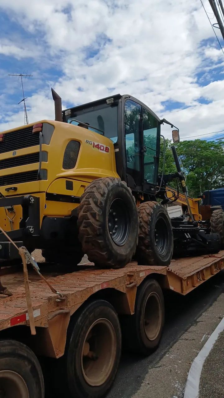 Motoniveladora New Holland rg140b 2012 com 5.100 horas  - Foto 5