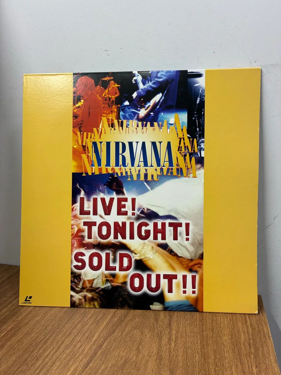 Laserdisc Live! Tonight! Sold Out! - Foto 5