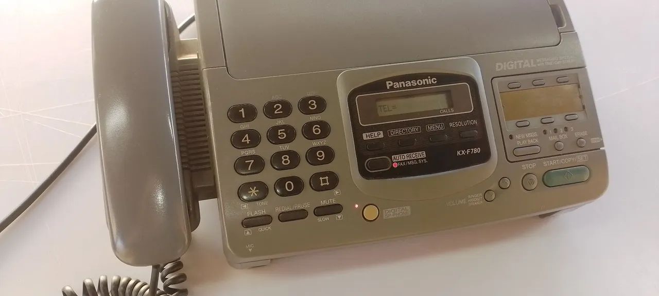 Telefone Fax Panasonic KX-F780 perfeito.