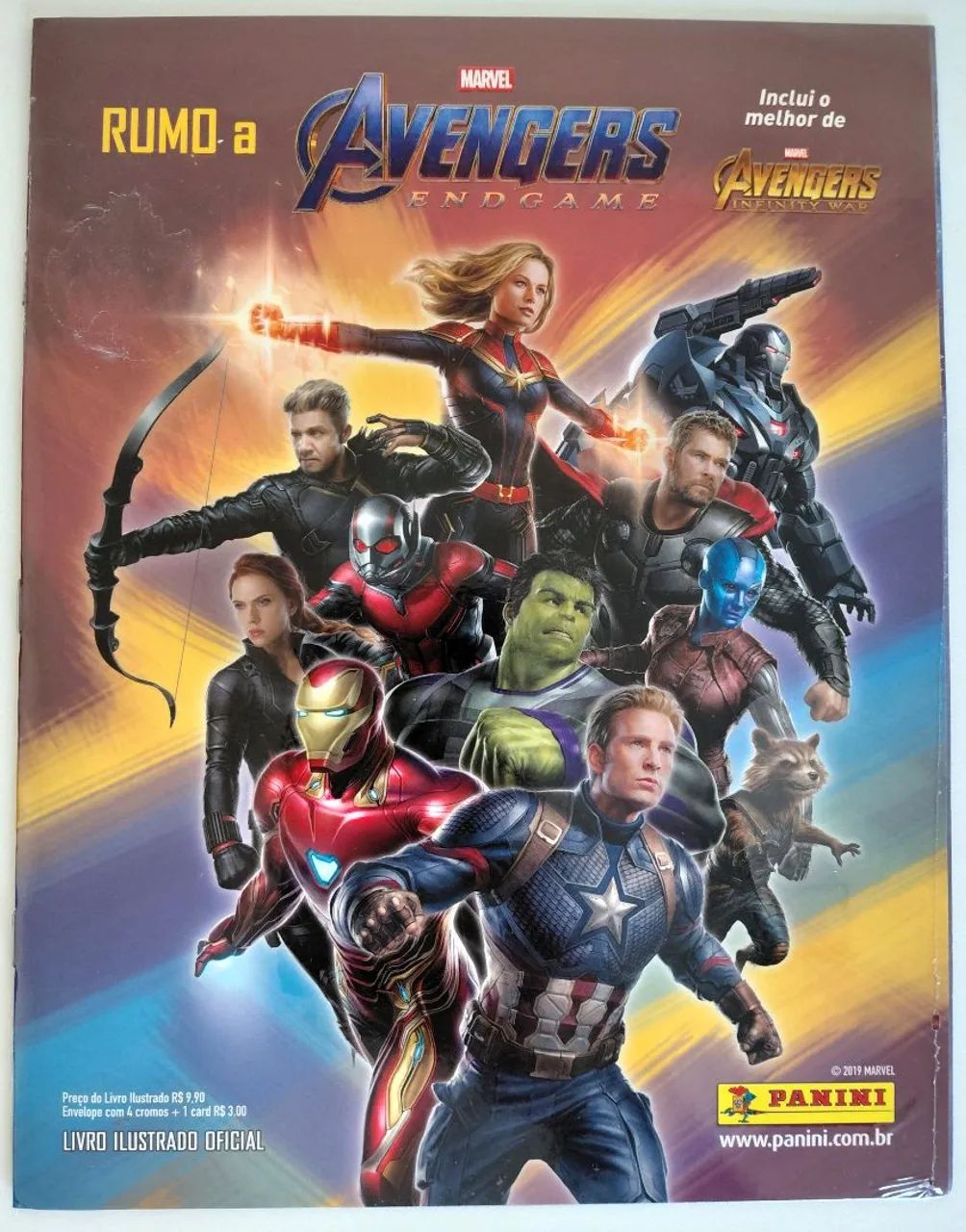 Álbum Avengers Endgame p/ vc colar!
