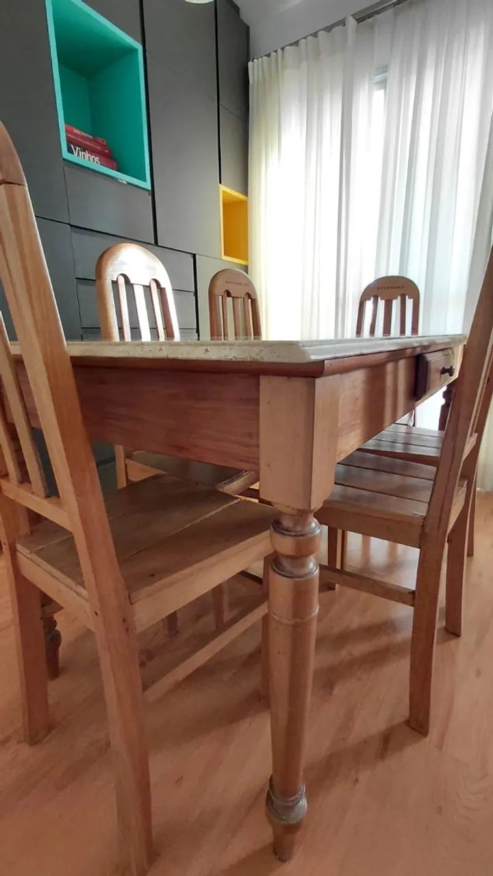Jogo de MESA DE JANTAR retangular com 6 cadeiras. - Foto 3