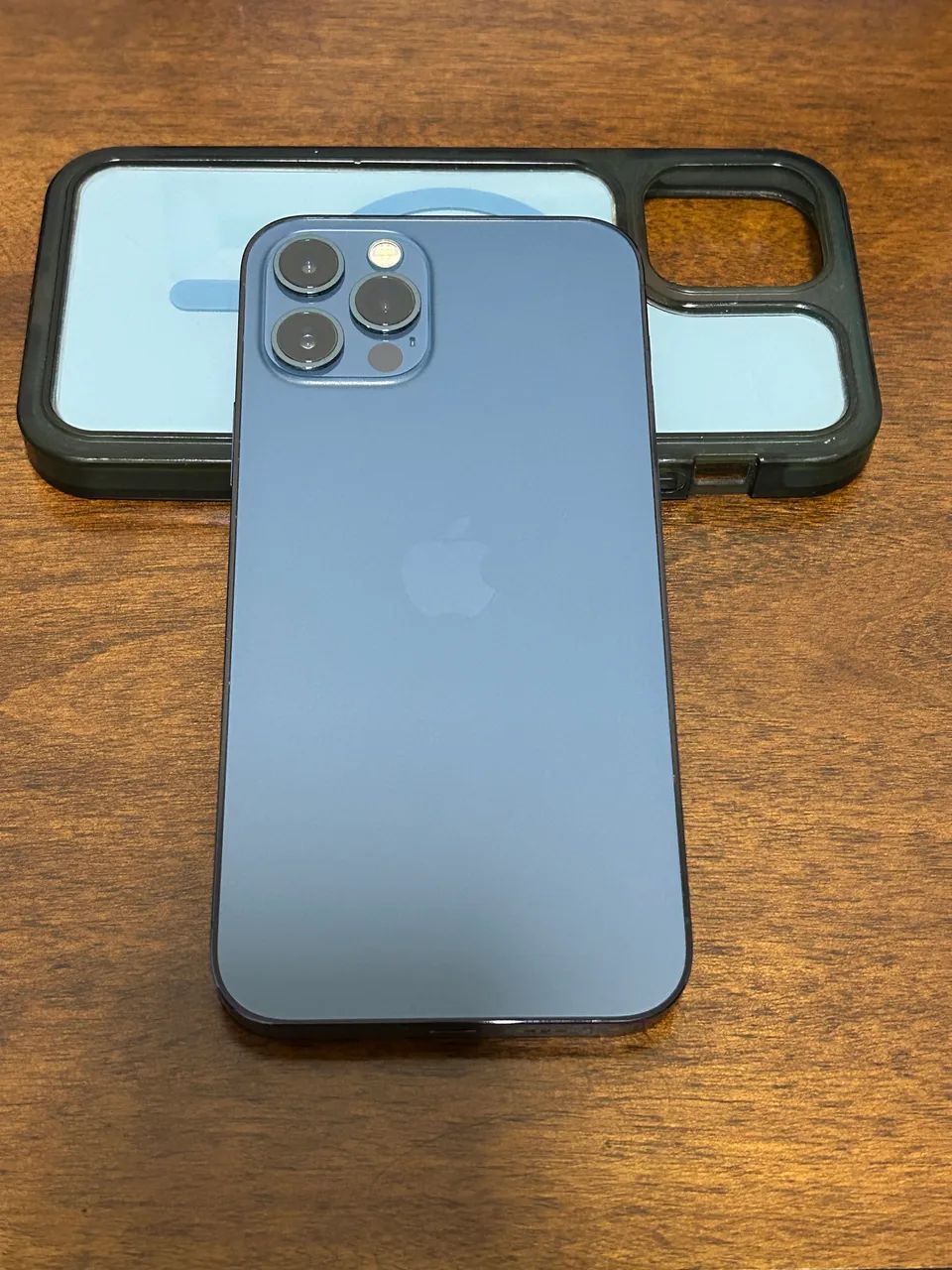 iPhone 12 Pro 256 GB / Azul / Saúde de bateria 74% - Celulares e iPhone 12 Pro 256 GB / Azul / Saúde de bateria 74% - Celulares e