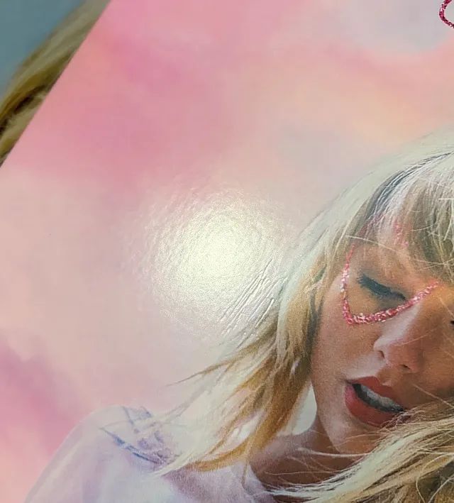 Disco Vinil Taylor Swift - Lover edição target usa discos rosa e azul  - Foto 5