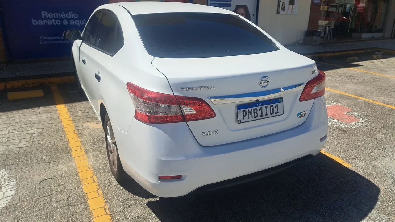 Nissan Sentra Sentra SV 2.0 FlexStart 16V Aut. 2015