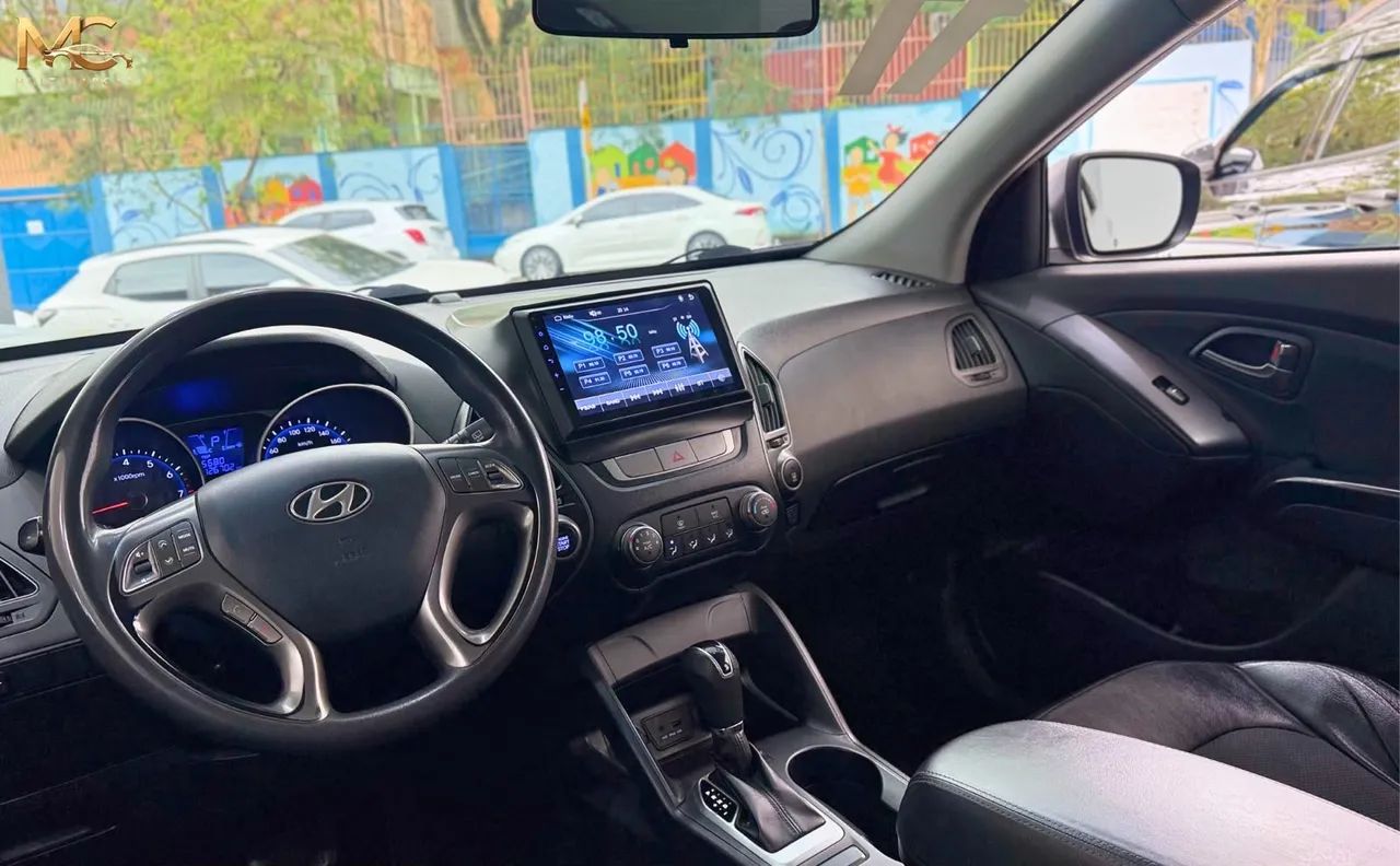 Hyundai ix35 GLS 2.0 16V 2WD Flex Aut., foto 9 de 20