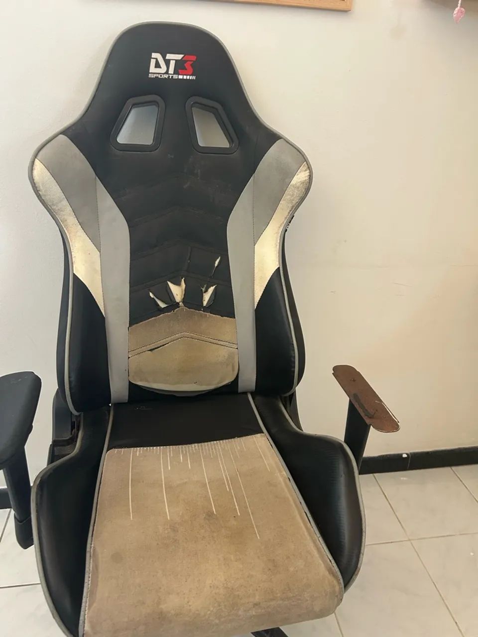Cadeira de estudo - Foto 2