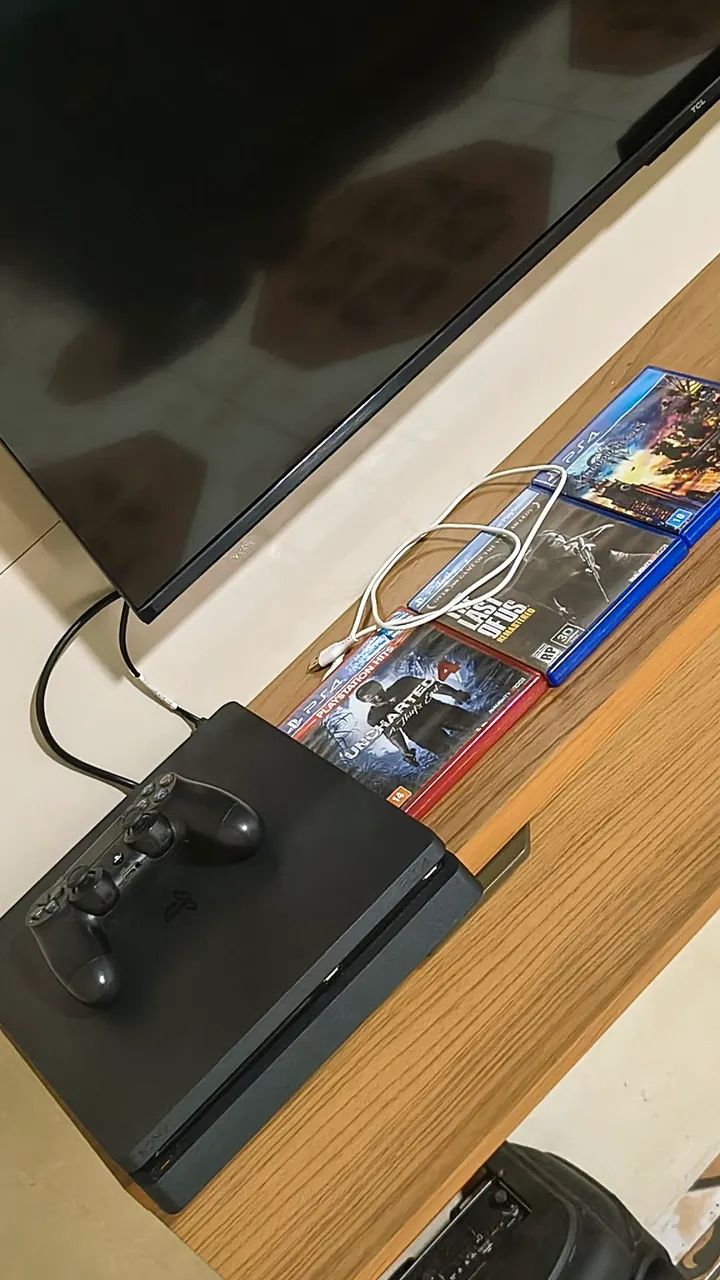 Playstation 4 slim 1Tera - Foto 2