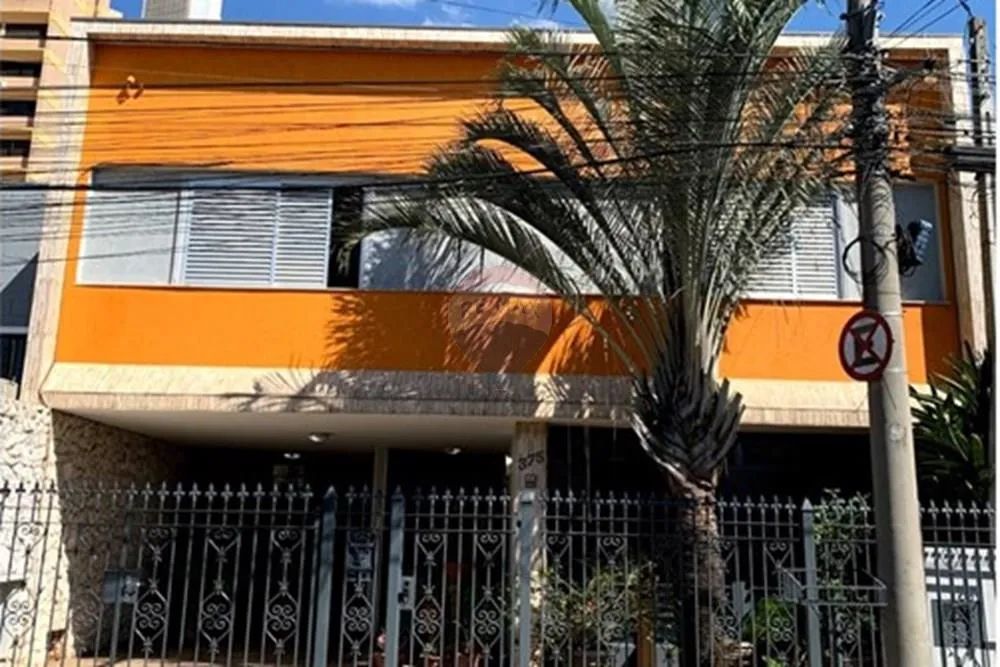 Casa Sobrado com 3 dormitórios à venda, 211 m² - Centro - Itapira/SP