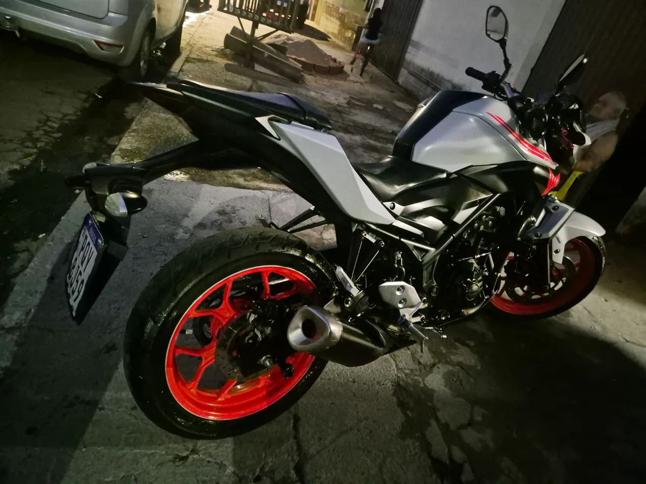 Moto Yamaha MT03