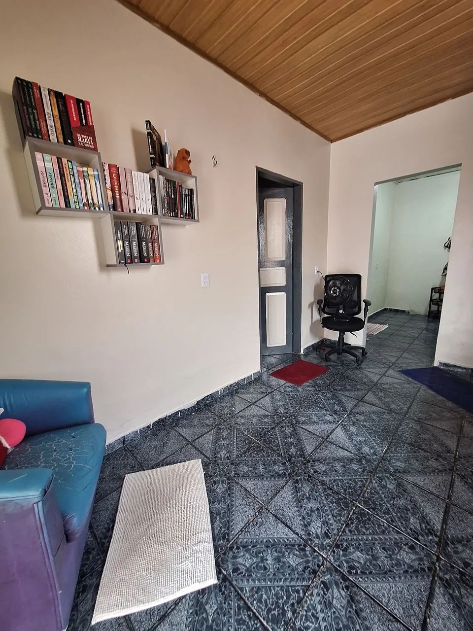 Vendo casa com Título Definitivo e poço artesiano  - Foto 2