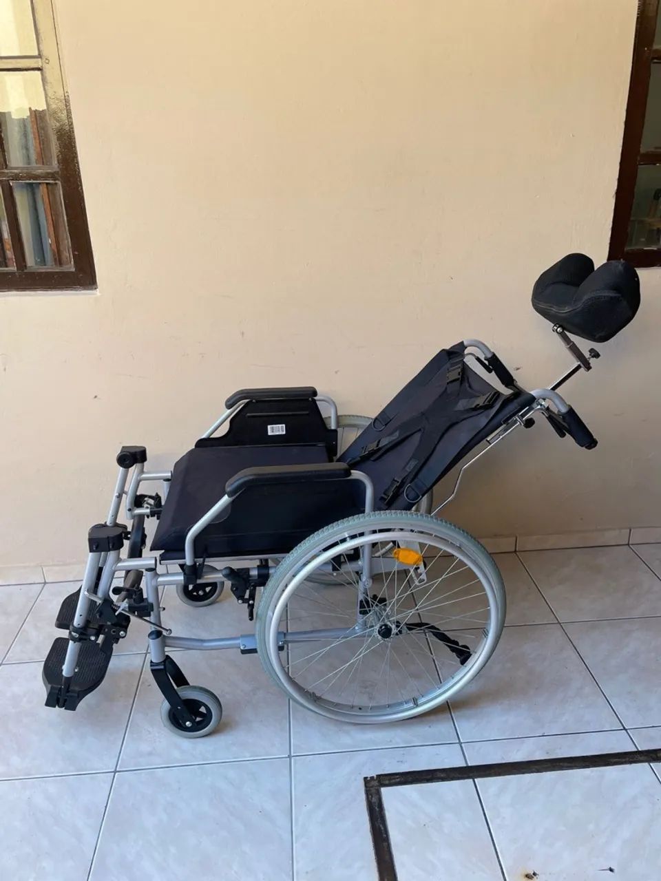 Cadeira de rodas  - Foto 2