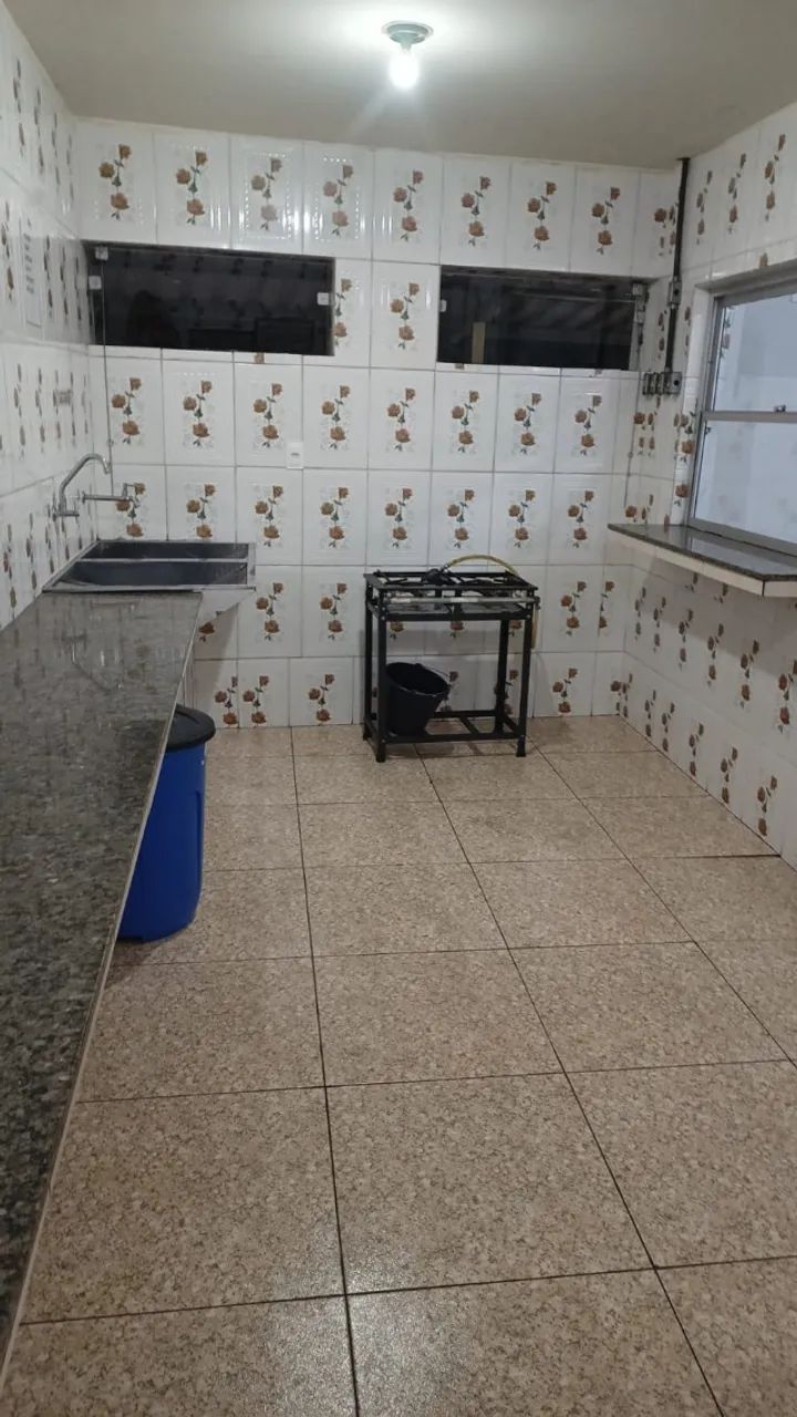 Salão com aproximadamente 600m² no bairro Cruzeiro Celeste em João Monlevade 