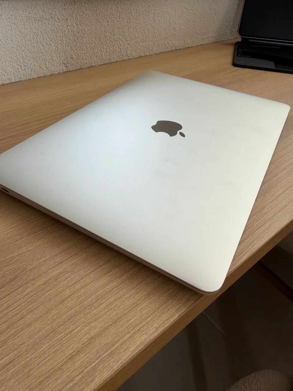 MACBOOK AIR 2019 USADO 13